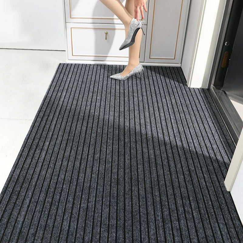 Tapis de sol absorbant sans glissement et anti-huile et à l'huile