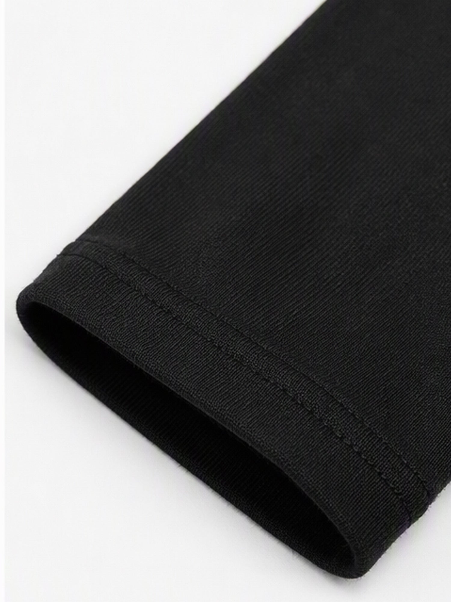Men's Slim Fit Mock Turtleneck Top – Sleek, Stretchy, Modern Everyday Essential