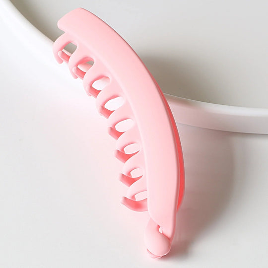 🥳HOT SALE🥳💞50K+ SOLD! Banana Hair Clips ! Non-slip, easy open & 6 colors. Elegant ponytails – grab yours! ✅