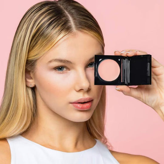 Under-Eye Brightener Cream – Dark Circle Correction & Fine Line Smoothing