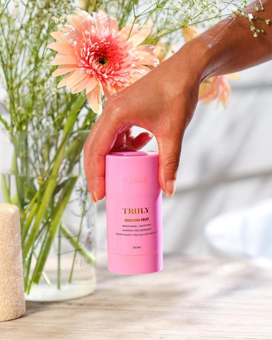 🔥Final 3 Hours – 40% OFF!Unicorn Fruit Brightening and Smoothing Deodorant