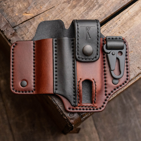 Tactical leather multi-tool belt bag