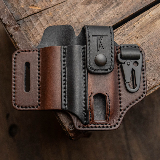 Tactical leather multi-tool belt bag