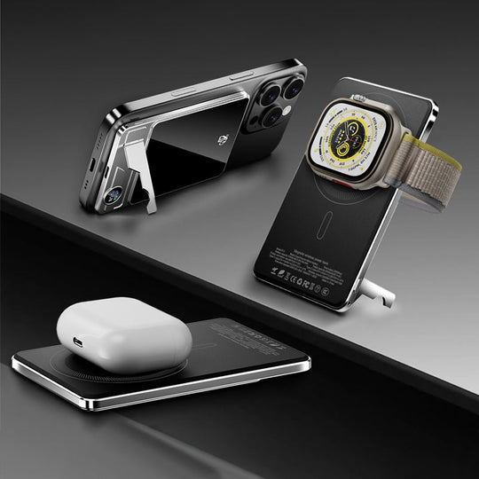 15W power bank – magnetic, slim, charges 3 devices at once!
