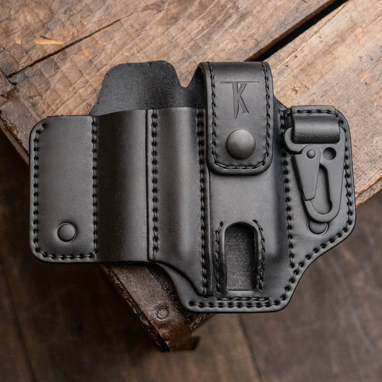 Tactical leather multi-tool belt bag