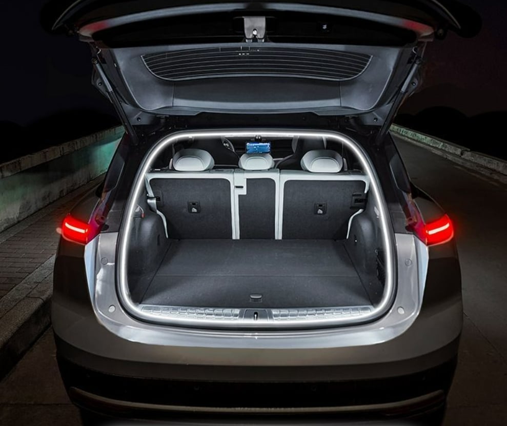 💥 LAST DAY PROMOTION - 50%OFF 💥 Dynamically flowing trunk light stripes