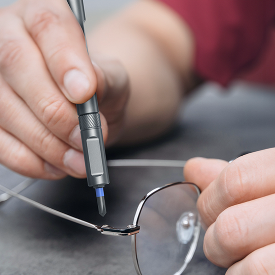 42-in-1 Magnetic Screwdriver Set with Case