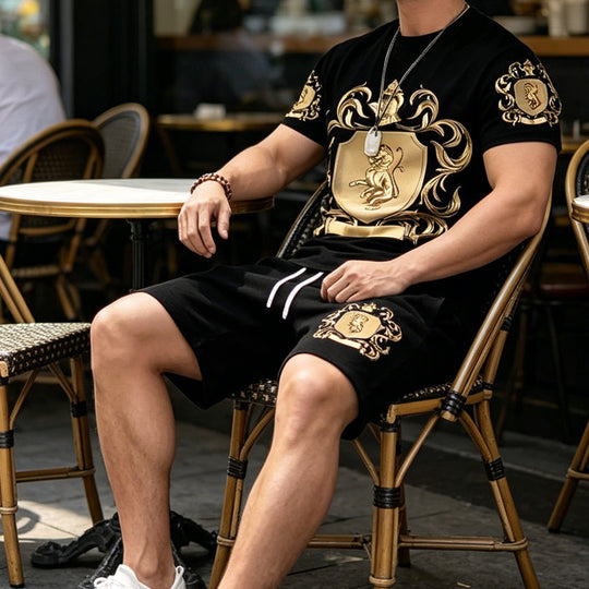 🖤👕🩳Men’s Gold Crest T-Shirt & Shorts Set✨ – Luxury Print, Breathable Comfort & Instant Summer Style