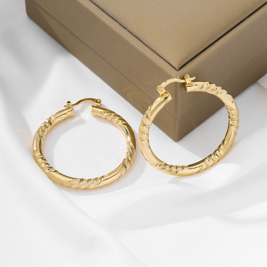 💫 60% OFF! ✨ Women's Elegant Twisted Hoop Earrings – Stylish Spiral Design, Lightweight Comfort & Premium Finish – Versatile Accessory for Daily Wear & Special Occasions 💍