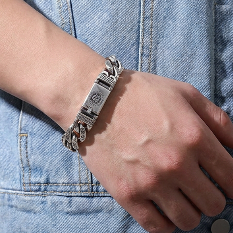 💿 FLASH SALE: 30% OFF! 🕉️ Retro Mantra Bracelet for Men – Six Engraved Syllables & Vintage Silver Finish – Double Chain, 18–22 cm for a Spiritual Style ✨