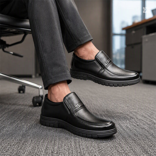 Men's Casual Lightweight Slip-On Shoes