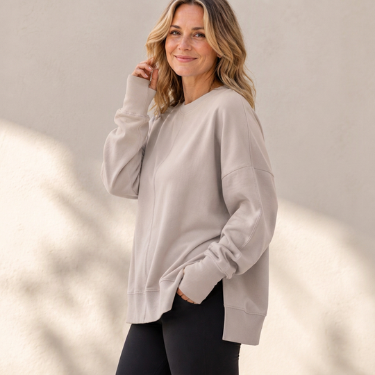 👚 Relaxed Comfort, Flowing Side Detail | Women's Loose Crewneck Side Slit Sweatshirt